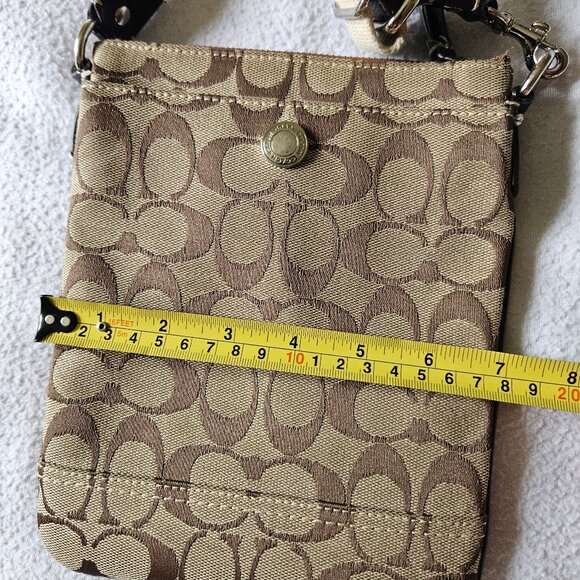 Vintage Coach Signature C Crossbody Messenger Bag - Picture 9 of 10